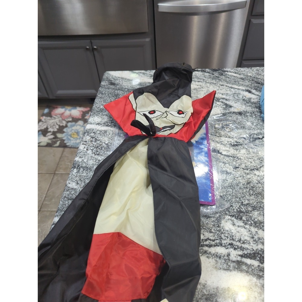 Vintage 1998 Halloween Windsock - Dracula